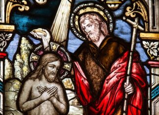 Czy można dać krzyżyk na chrzest?